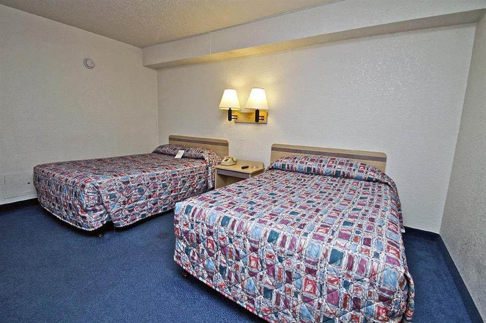 Motel 6-Council Bluffs, Ia - Omaha East Room photo