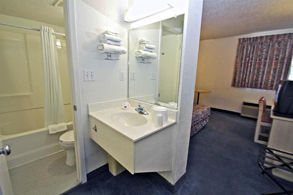 Motel 6-Council Bluffs, Ia - Omaha East Room photo
